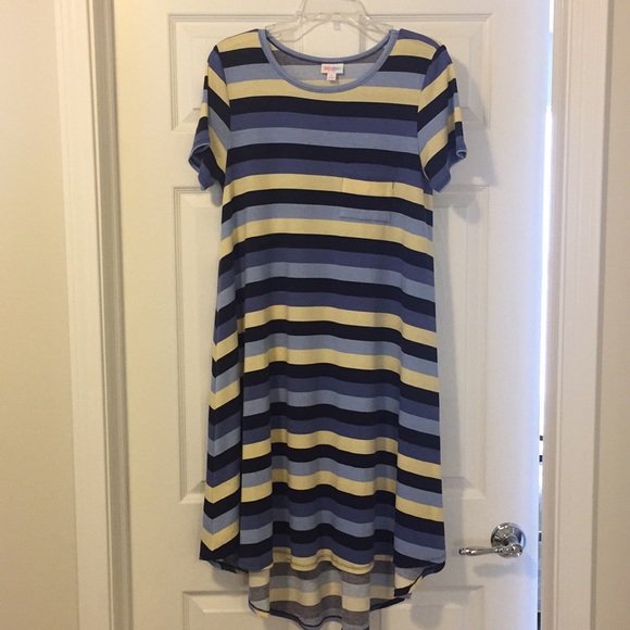 LuLaRoe Dresses & Skirts - Lularoe Carly, S
